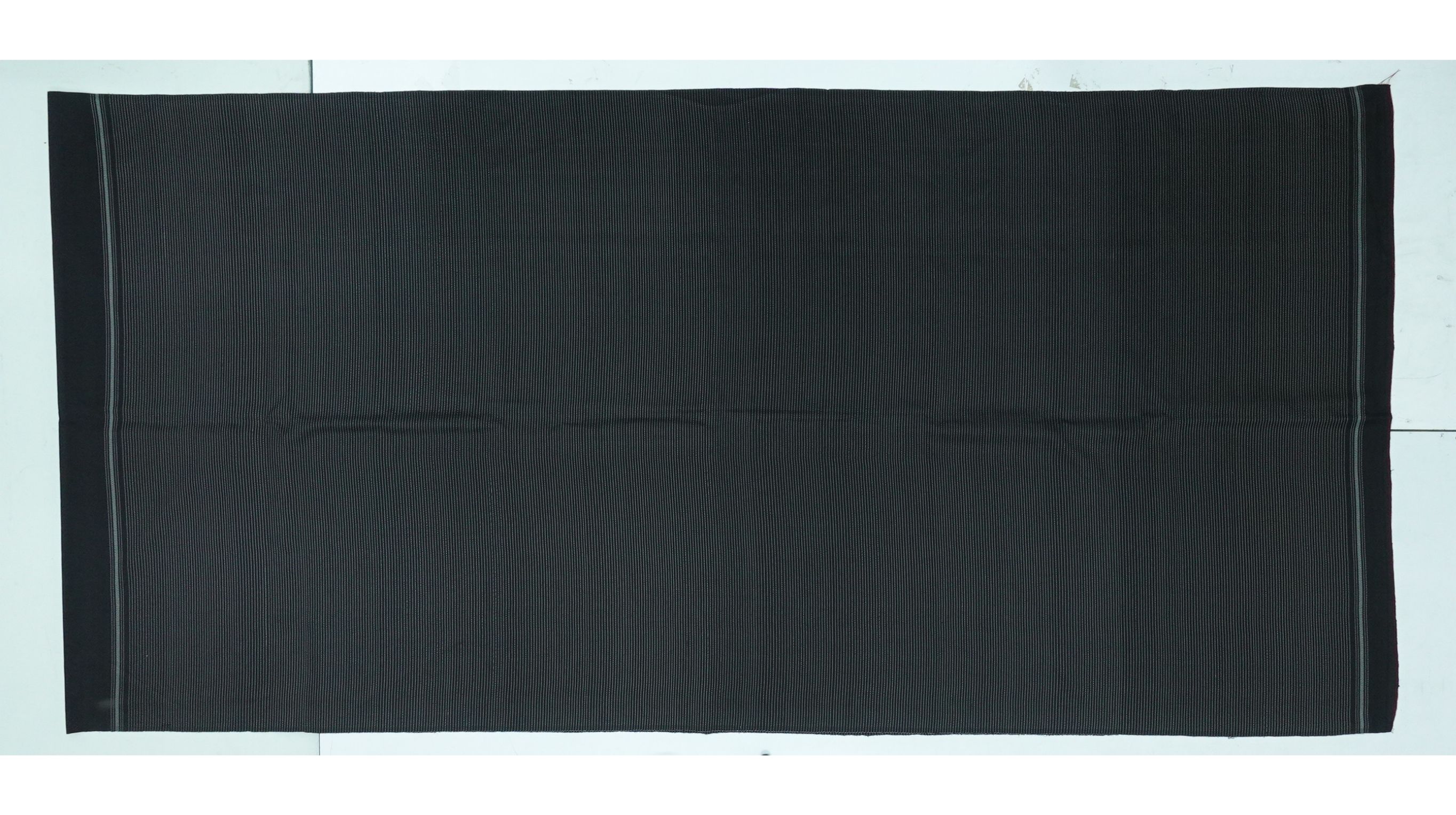 ซิ่น ผ้าไหมมัดหมี่ ขนาด 1x2เมตร ลายอันลูยซีน พื้นสีดำ รหัส R1K-ME-066-01166810