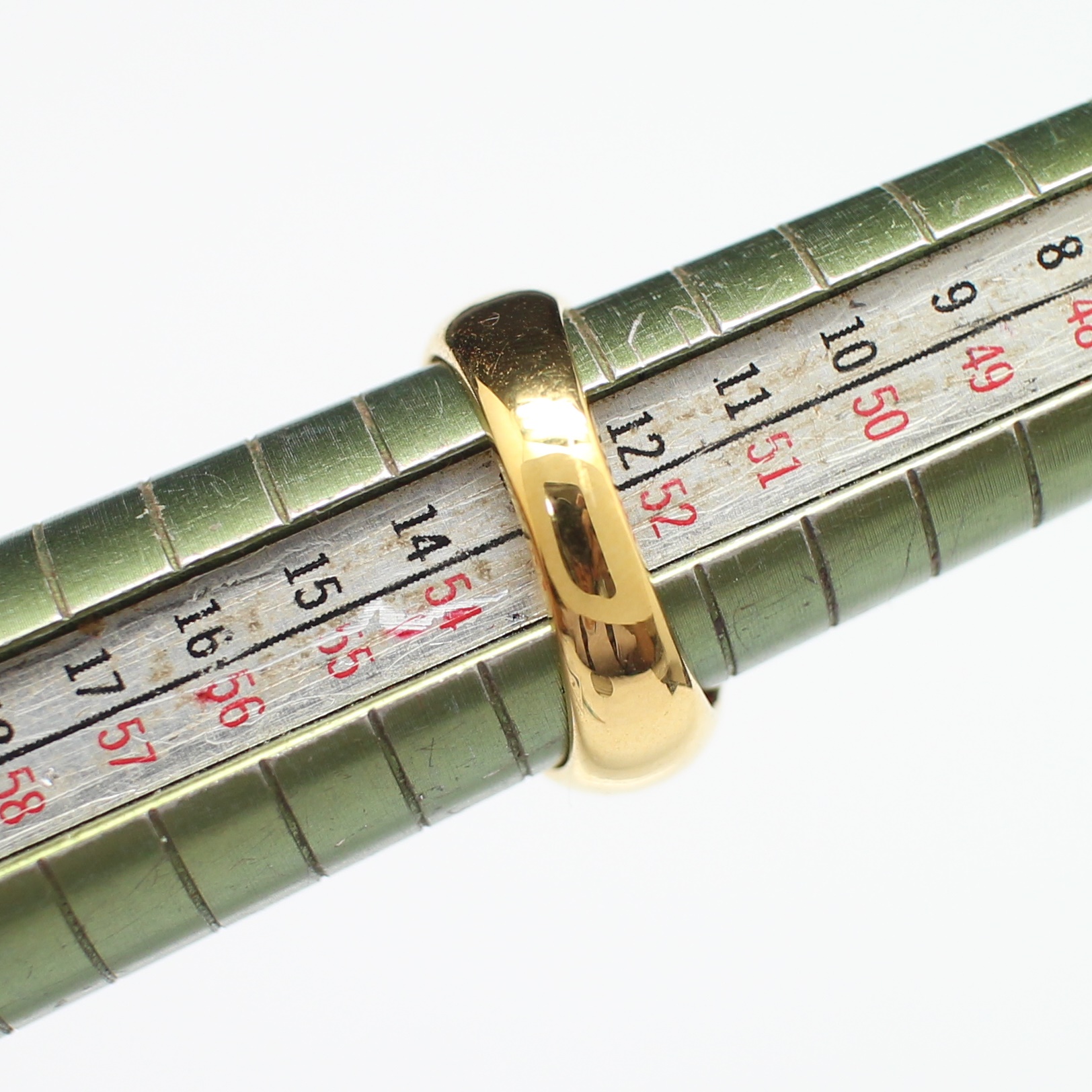 RG250353 แหวนทับทิมพม่าบ่าข้างเพชร ทับทิม 4.8 กะรัต เพชรแท้ 32 เม็ด 0.52 กะรัต ทองแท้ 18k นน.รวม 8.8 กรัม ขนาดแหวน 53