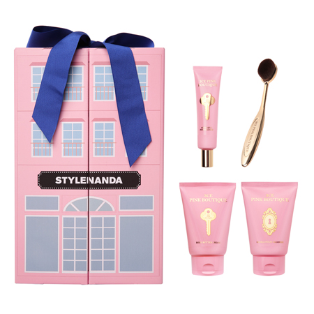 STYLENANDA 3CE PINK BOUTIQUE SET (49,000 won)ชุดคอลเล็คชั่นนี้แบบสวยหรู 1 ชุดมี 4 ชิ้น
