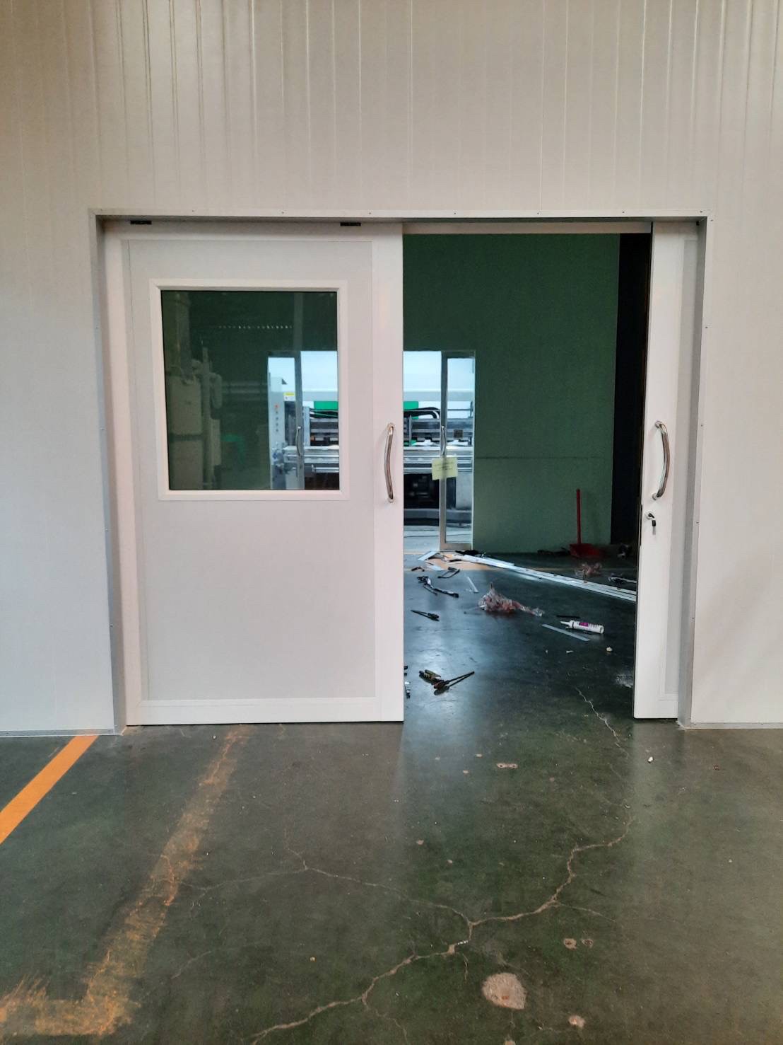 งานกั้นห้องในโกดัง กั้นห้องในโรงงาน ขนาด6.00x10.00 เมตร สมุทรสาคร