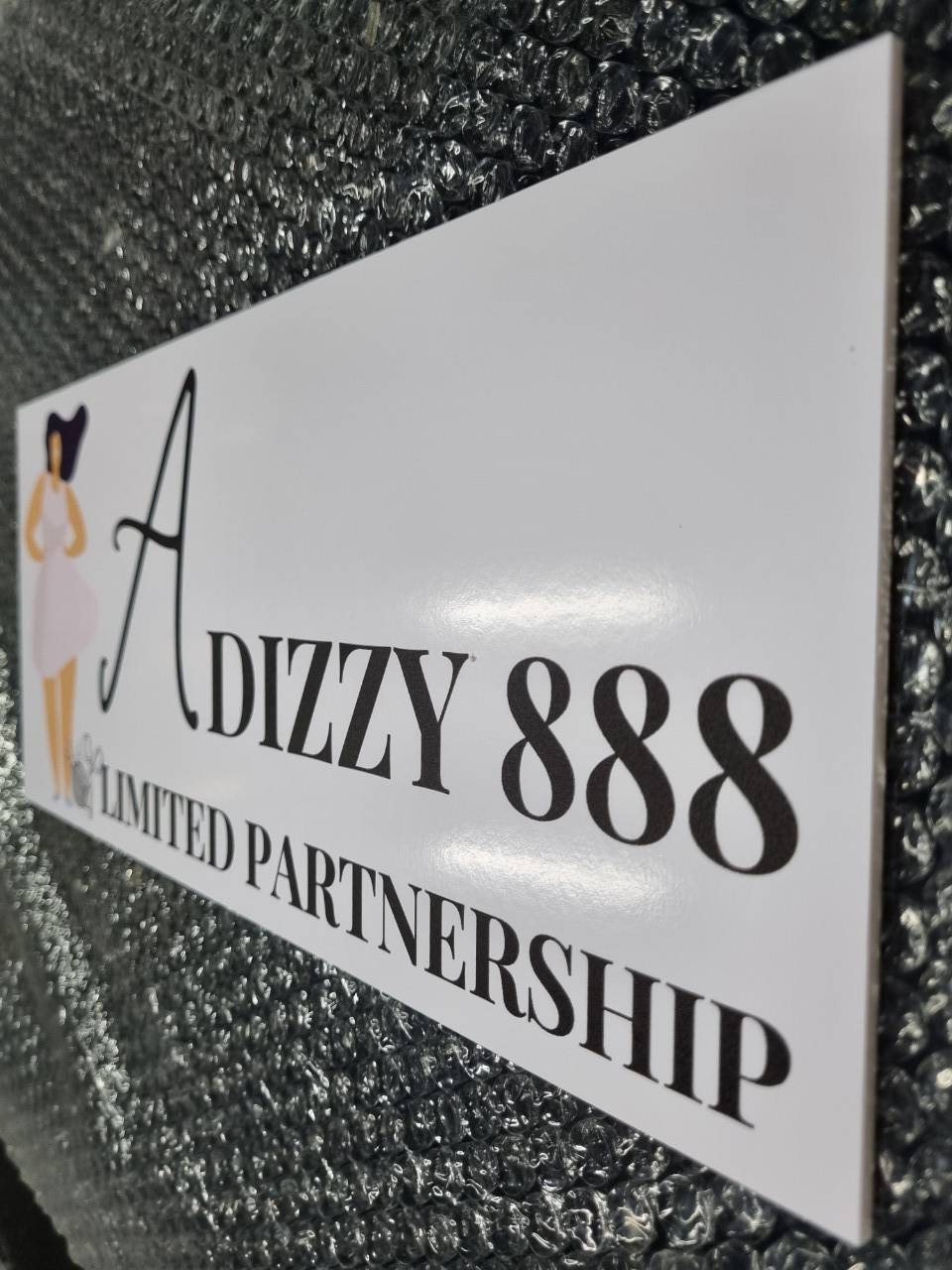 งานป้ายอะคริลิค ติดสติ๊กเกอร์