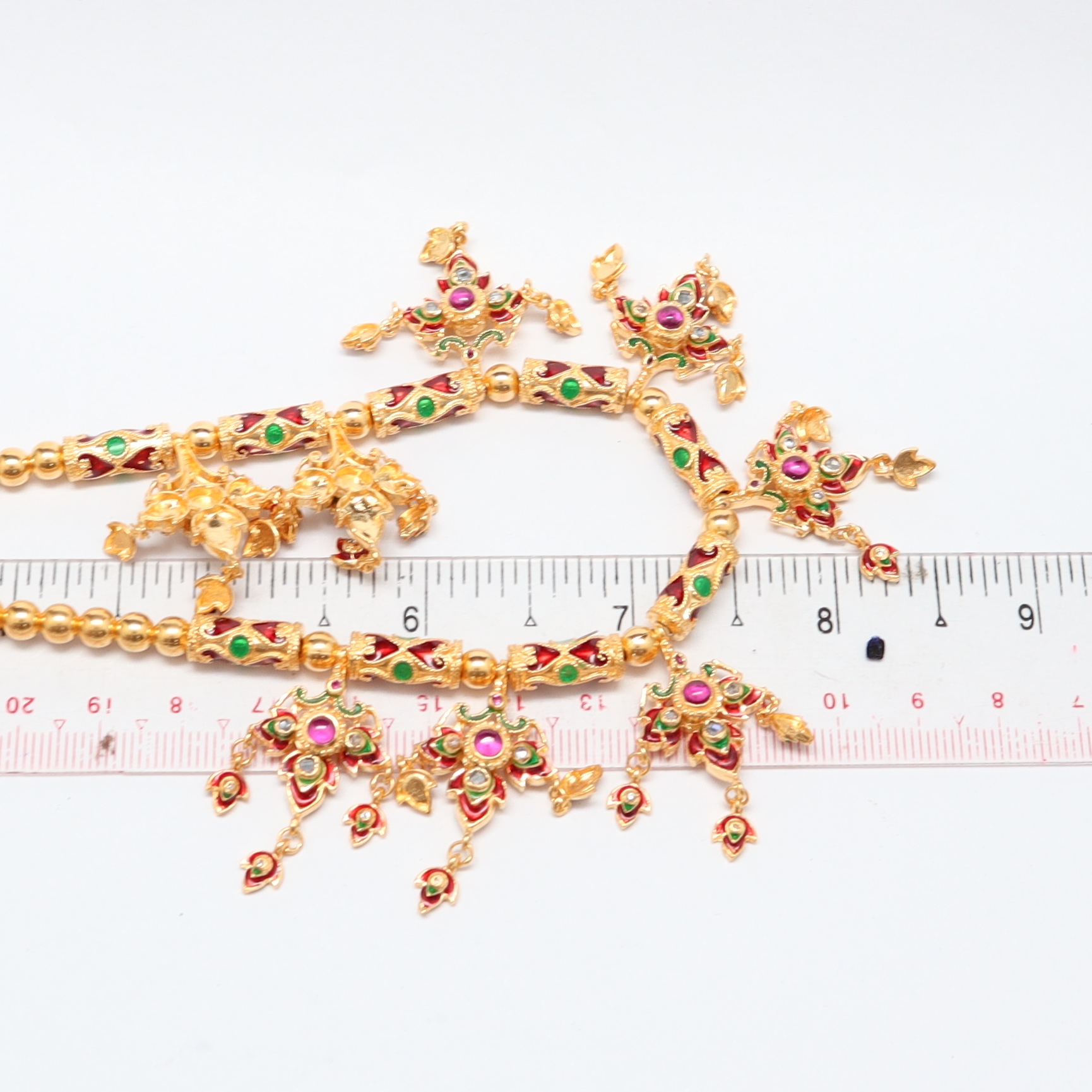 SI296 ชุดสังวาลย์พร้อมสร้อยข้อมือ สร้อยคอ ต่างหู ตัวเรือนเงินแท้ลงยา ประดับแก้ว สร้อยคอหนัก 62.2 กรัม สร้อยข้อมือ 2 เส้นหนัก 90.2 กรัม ยาว 17.5 ซม.