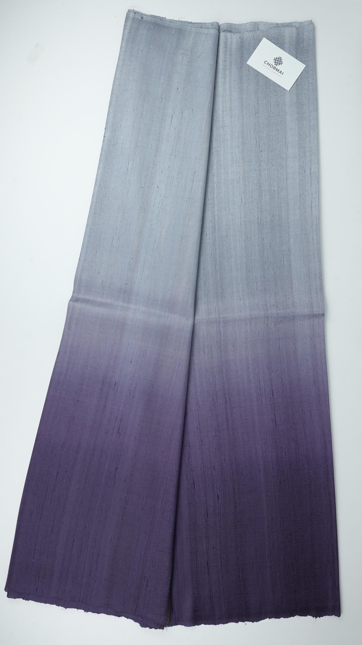 ผ้าไหมย้อมสไลด์สี ไหมบ้านทอมือ 2ตะกอ สีเทา-สีม่วง เลือกขนาด รหัส BT-TT-02246853