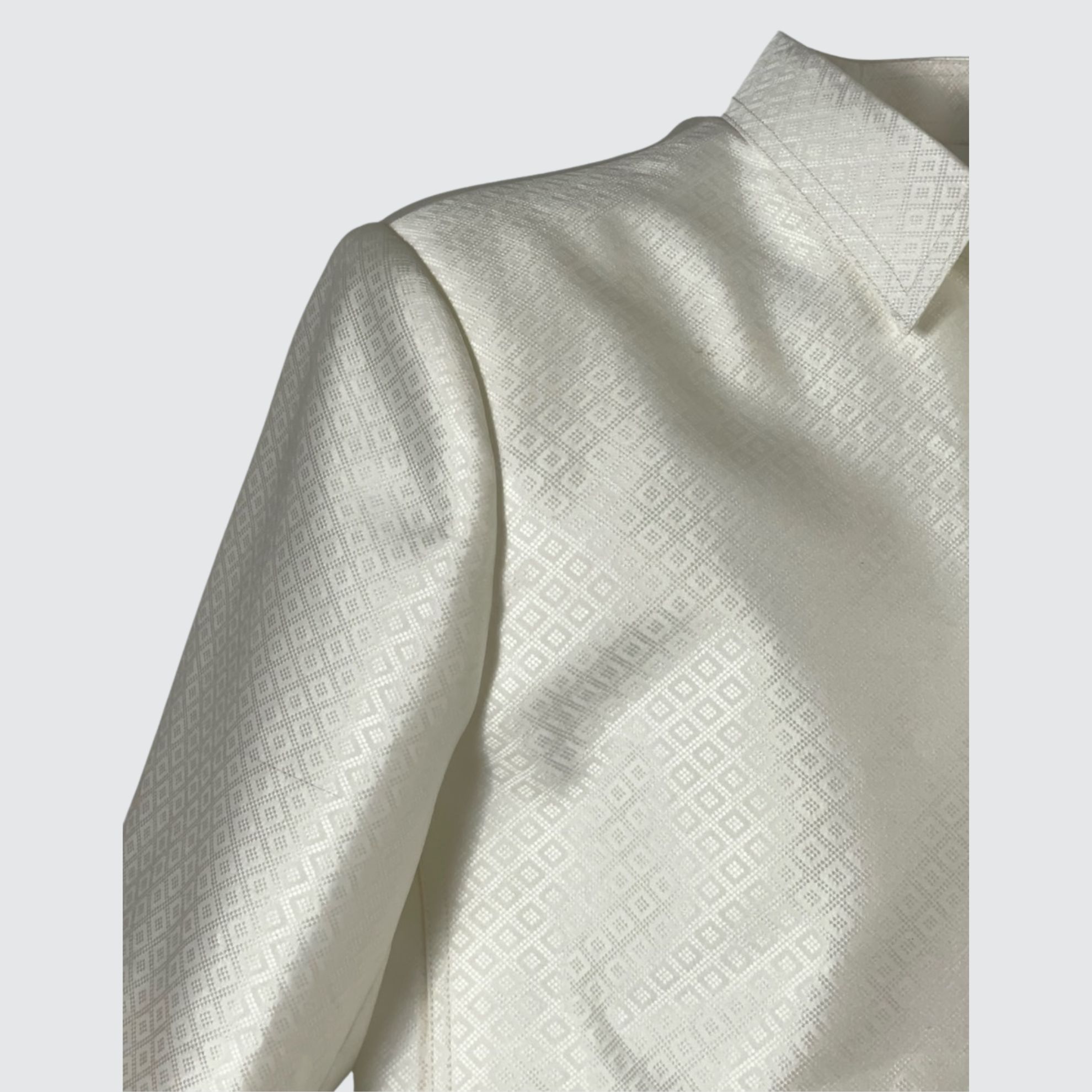 เสื้อสูทซาฟารี แขนสั้น ไหมยกดอก | ตัดเย็บตามรูปร่าง | เลือกสีผ้า ส่งไซส์ได้