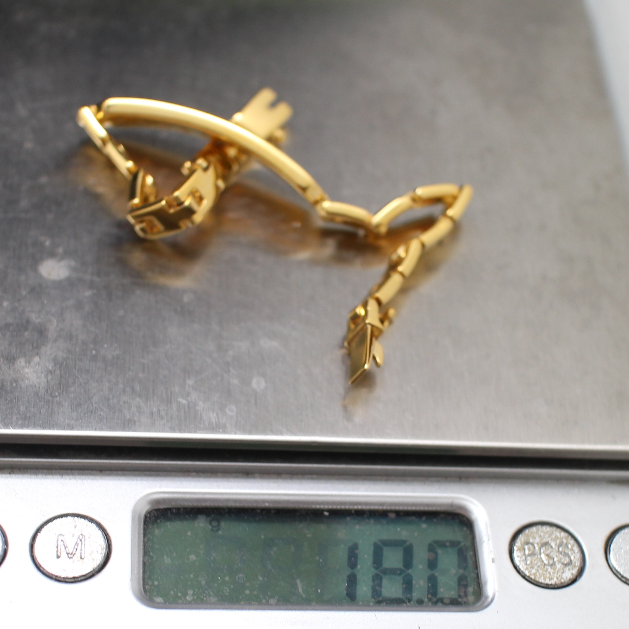 BL25026 สร้อยข้อมือเพชรแถวครึ่งเส้น เพชรแท้ 20 เม็ด 0.80 กะรัต ทองแท้ 14k นน.รวม 18 กรัม ยาว 15.5 ซม. เพชรไฟดี