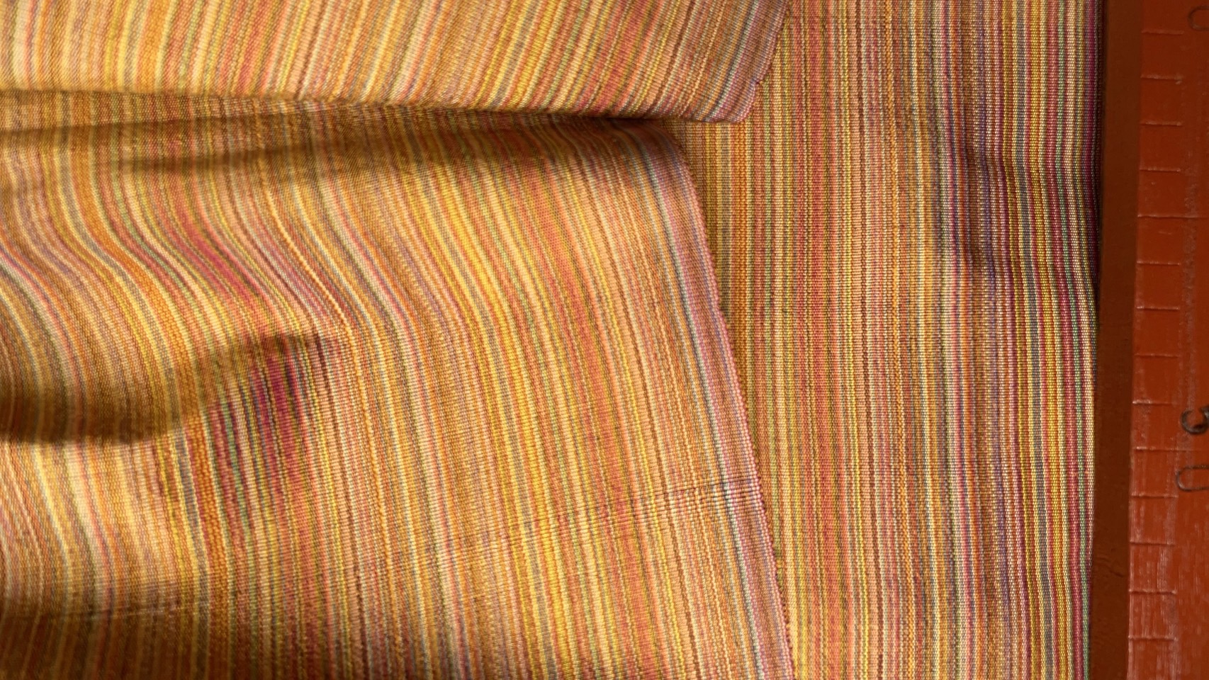 ผ้าไหม ลายริ้ว ไหมแท้ multicolor สีส้ม ตัดขายเป็นเมตร รหัส MC-76-P4049