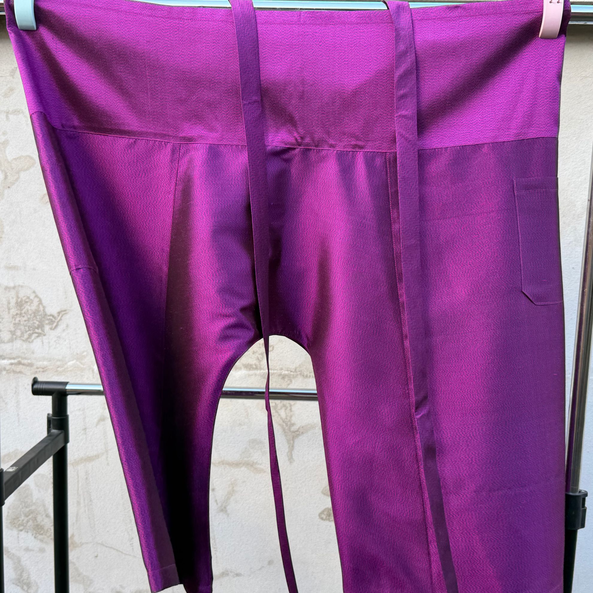 กางเกงเลผ้าไหมหางกระรอก ผ้าไหมแท้100% ขาสั้น 5 ส่วน เลือกสีผ้าได้