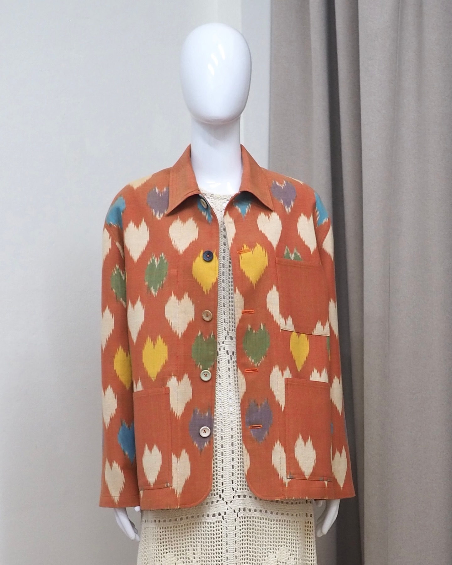 แบบตัด เสื้อผ้าไหมยาว ใส่เป็นเดรสได้ (ไม่รวมผ้า) ตามแบบ รหัส CUT-51-1019674