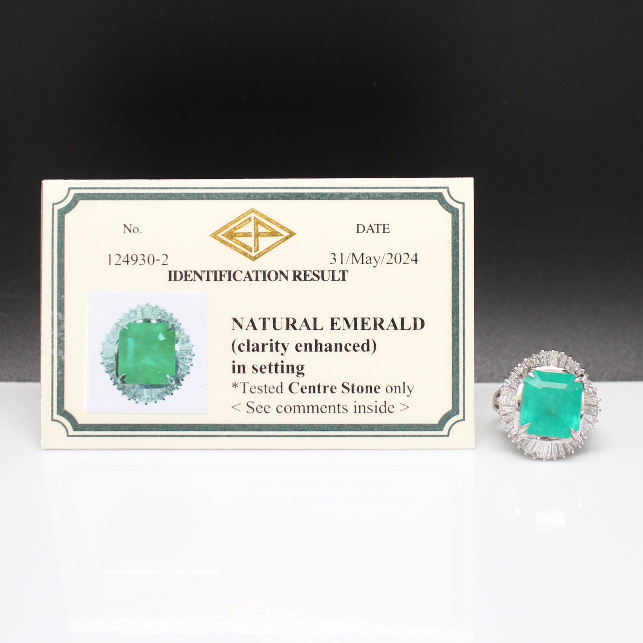RG250226 แหวนมรกตโคลัมเบียล้อมเพชร มีใบเซอร์ มรกต 11.08 กะรัต เพชรแท้ 2.50 กะรัต เรือน PT900 นน.รวม 15.8 กรัม ขนาดแหวน 54