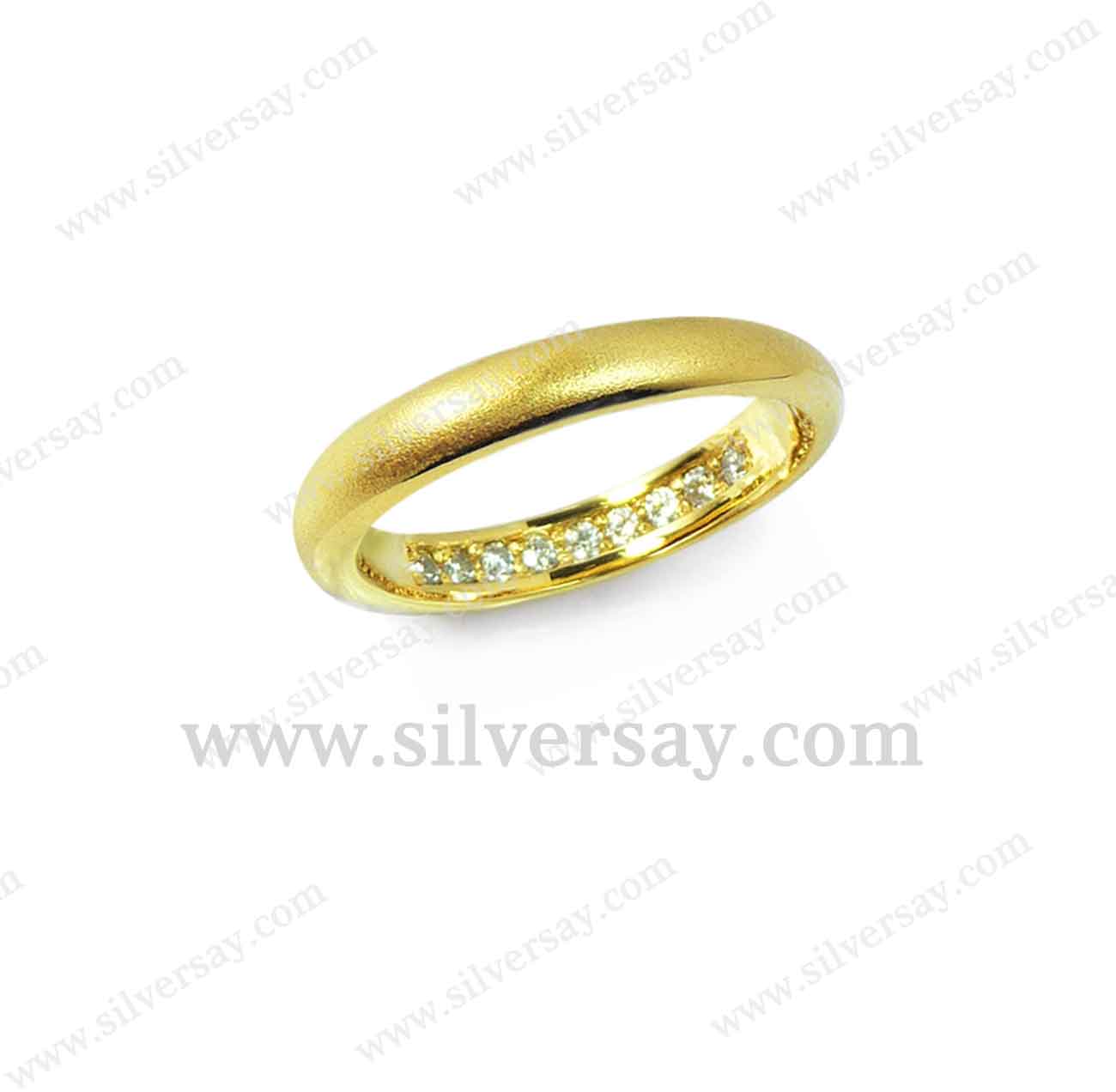 แหวนแก้เคล็ดซ่อนเพชรเก้าเม็ด/คลาสสิค-วงบาง/พ่นทราย-ตัดขอบเงา/สีทองคำ22k
