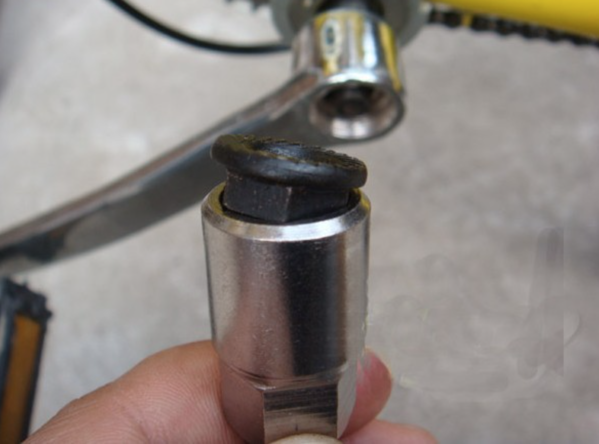 เครื่องมือดูดจาน ถอดจาน จักรยาน