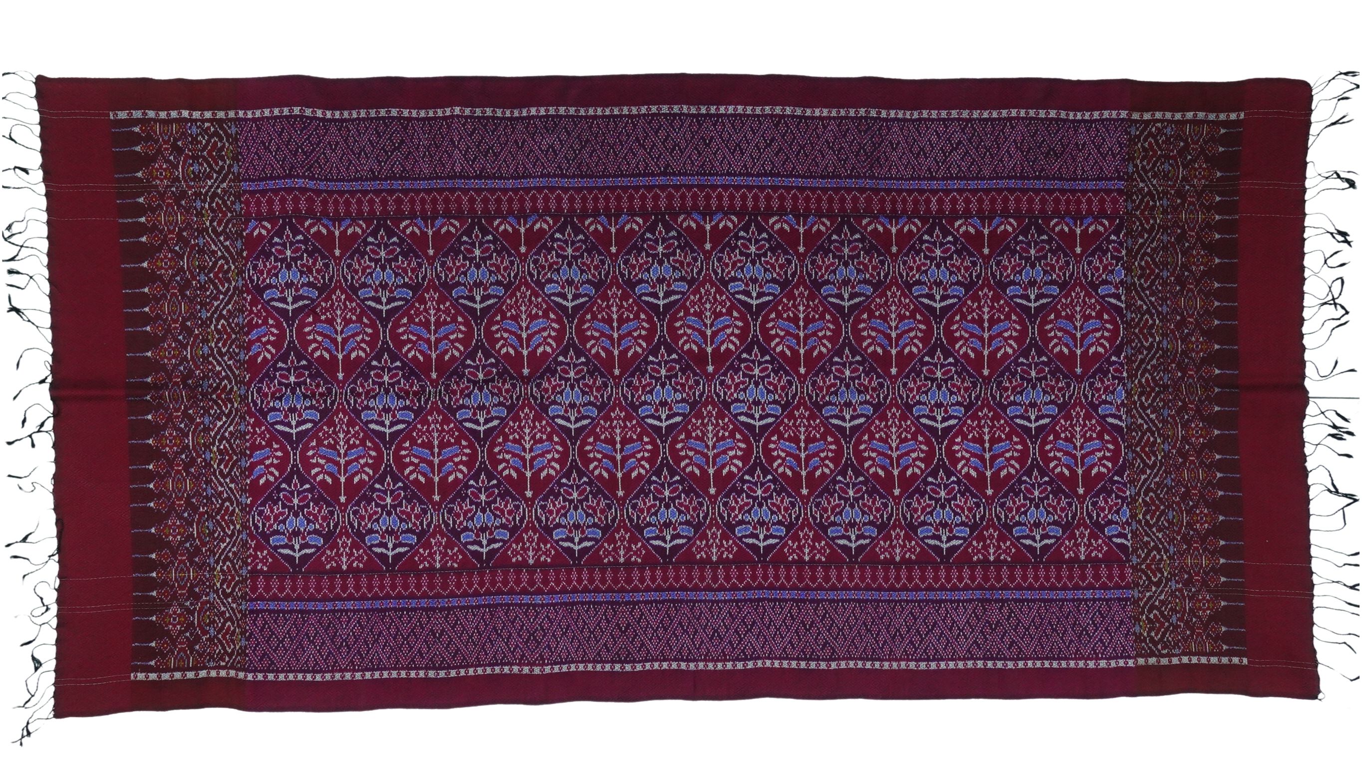 ซิ่น ผ้าไหมมัดหมี่ ทอยกดอกลูกแก้ว 6ตะกอ ขนาด 1x2เมตร ลายดอกไม้อินเดีย มีหน้านางชายครุย สีม่วงแดงเข้ม รหัส L9A-ME-0426682