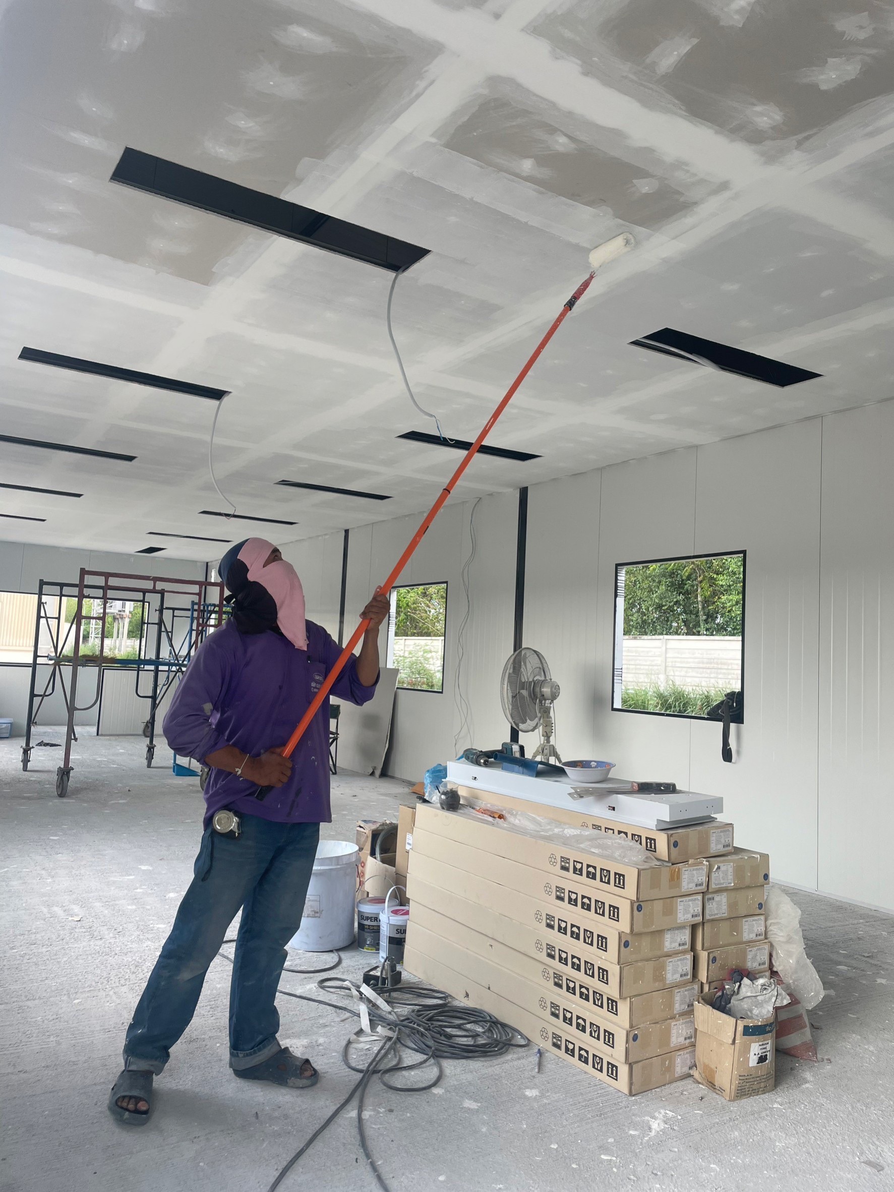 ออฟฟิศสำเร็จรูป บริษัทเหลียงซิ ขนาด5.00x20.00x4.50 เมตร