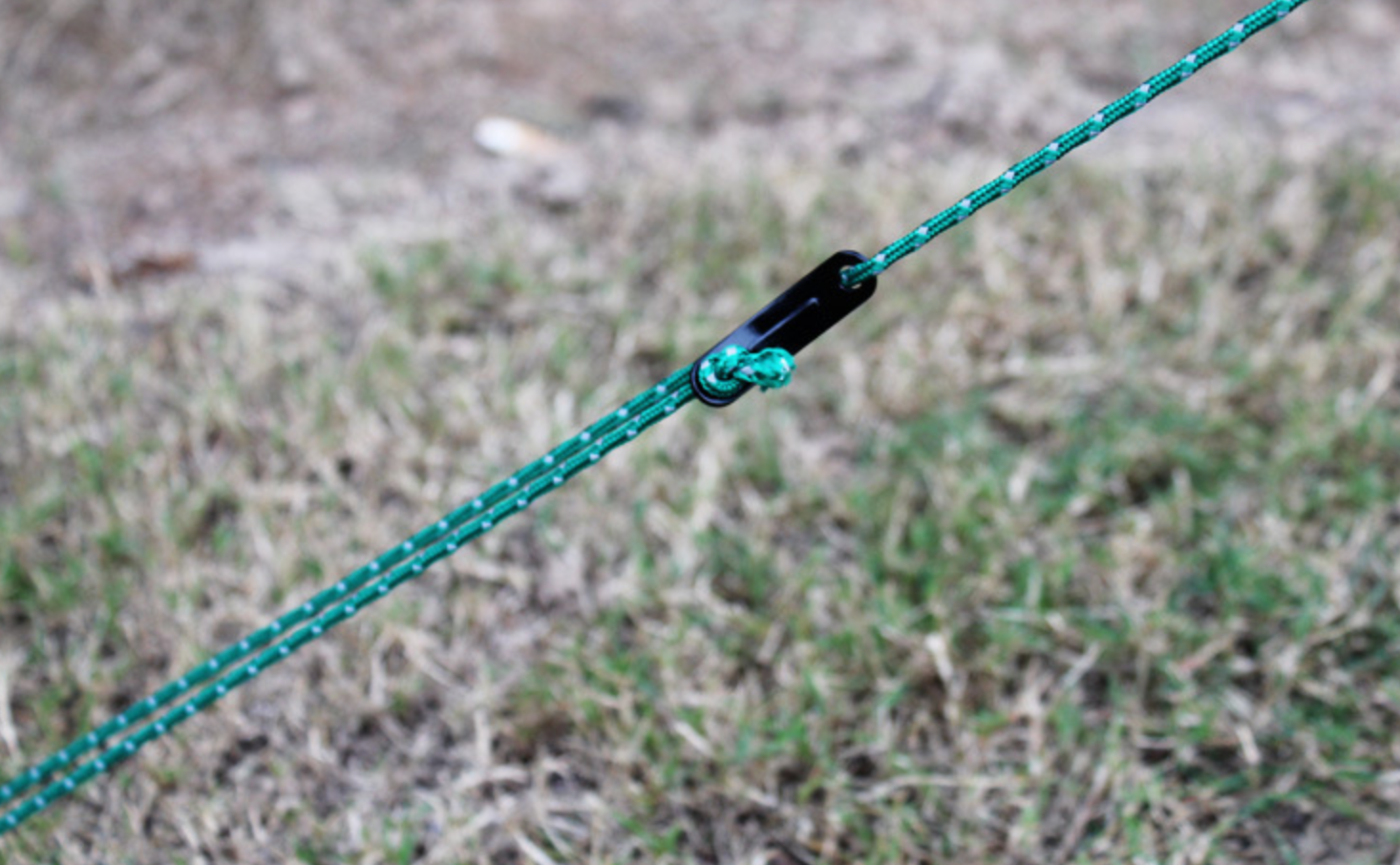 ตัวช่วยรัด ขึงรั้งเต้นท์ แบบ C