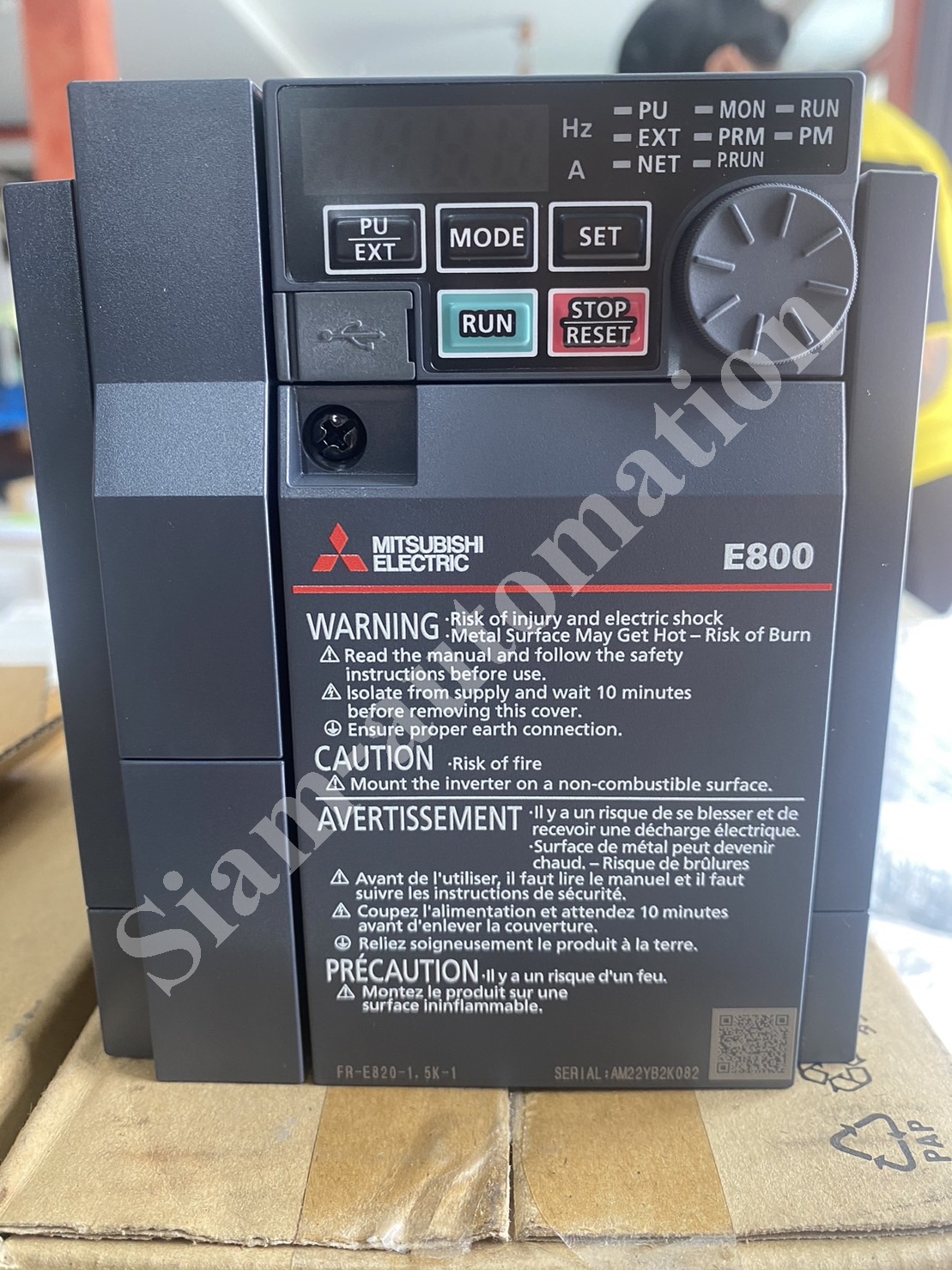 Mitsubishi Inverter รุ่น FR-E820-1.5K-1 AC200-240V 2เฟส
