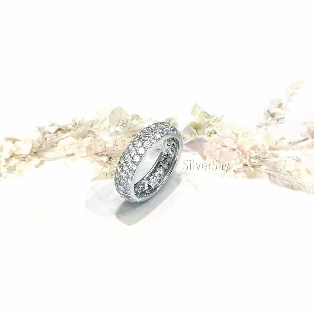 แหวนเพชรสวิสสามแถวครึ่งวง/สีทองคำ22k