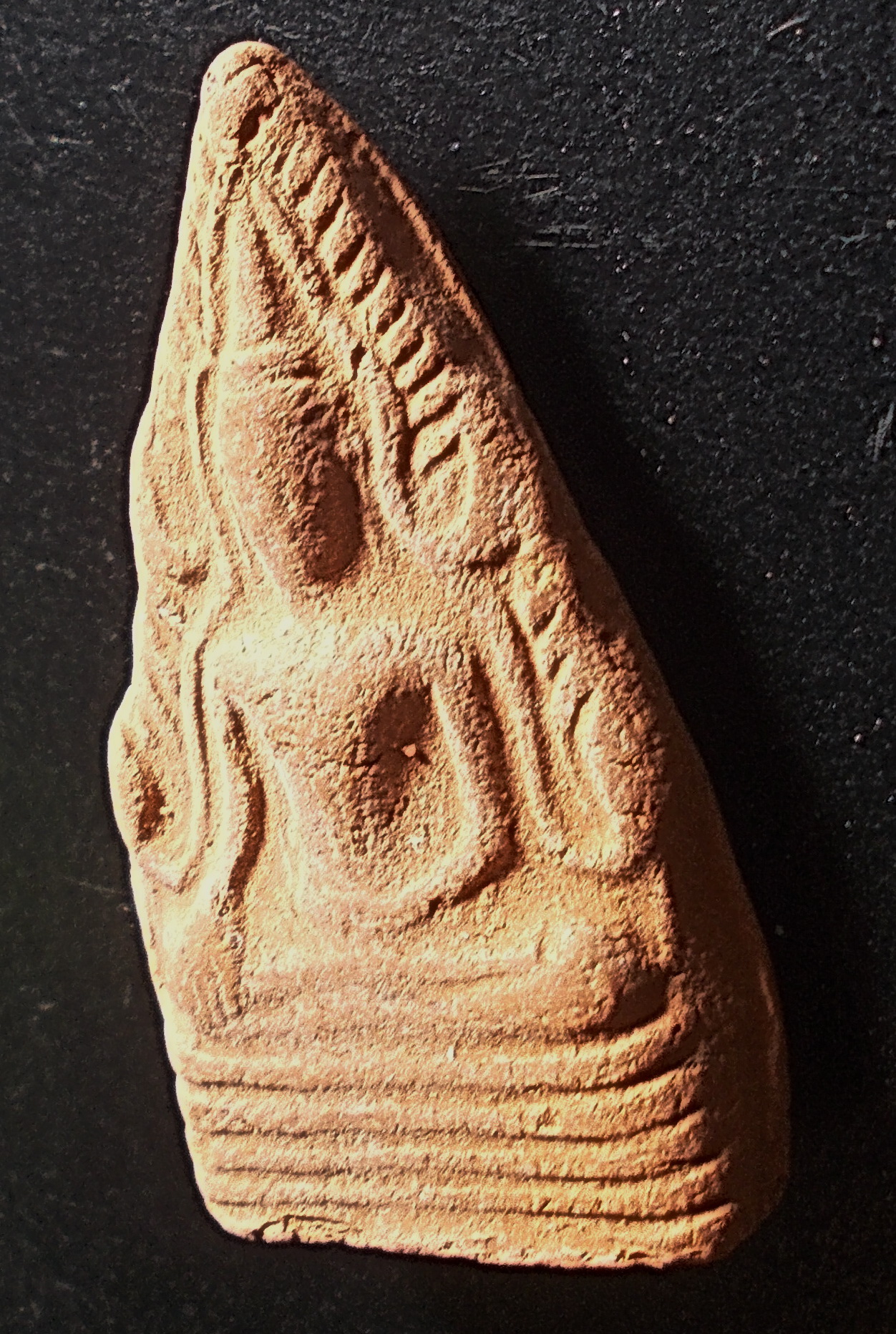 พระพุทธชินราช วัดชะวึก พิมพ์ใหญ่ เนื้อดิน ปี 2516 จ.ระยอง (หลวงปู่ทิม วัดละหารไร่ ปลุกเสก)