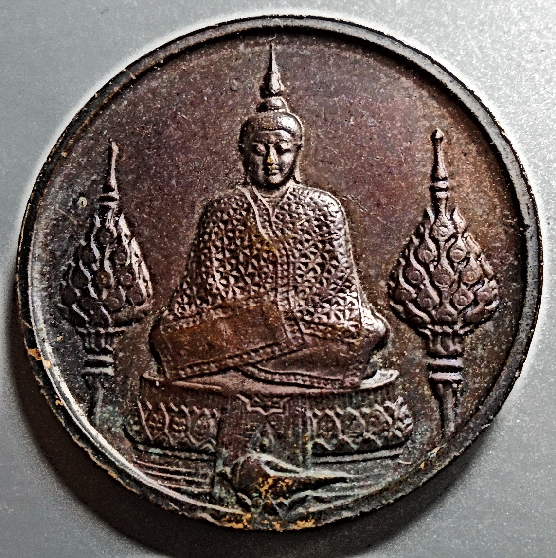 เหรียญพระแก้วมรกต บล๊อกพระราชศรัทธา ปี 2525