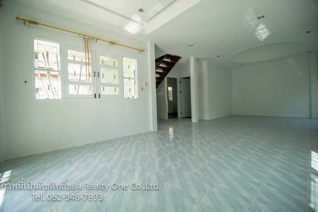 ขาย บ้านเดี่ยว ม.ดิเอมเมอรัลด์ การ์เด้น 1 บางบัวทอง นนทบุรี บ้านสวย