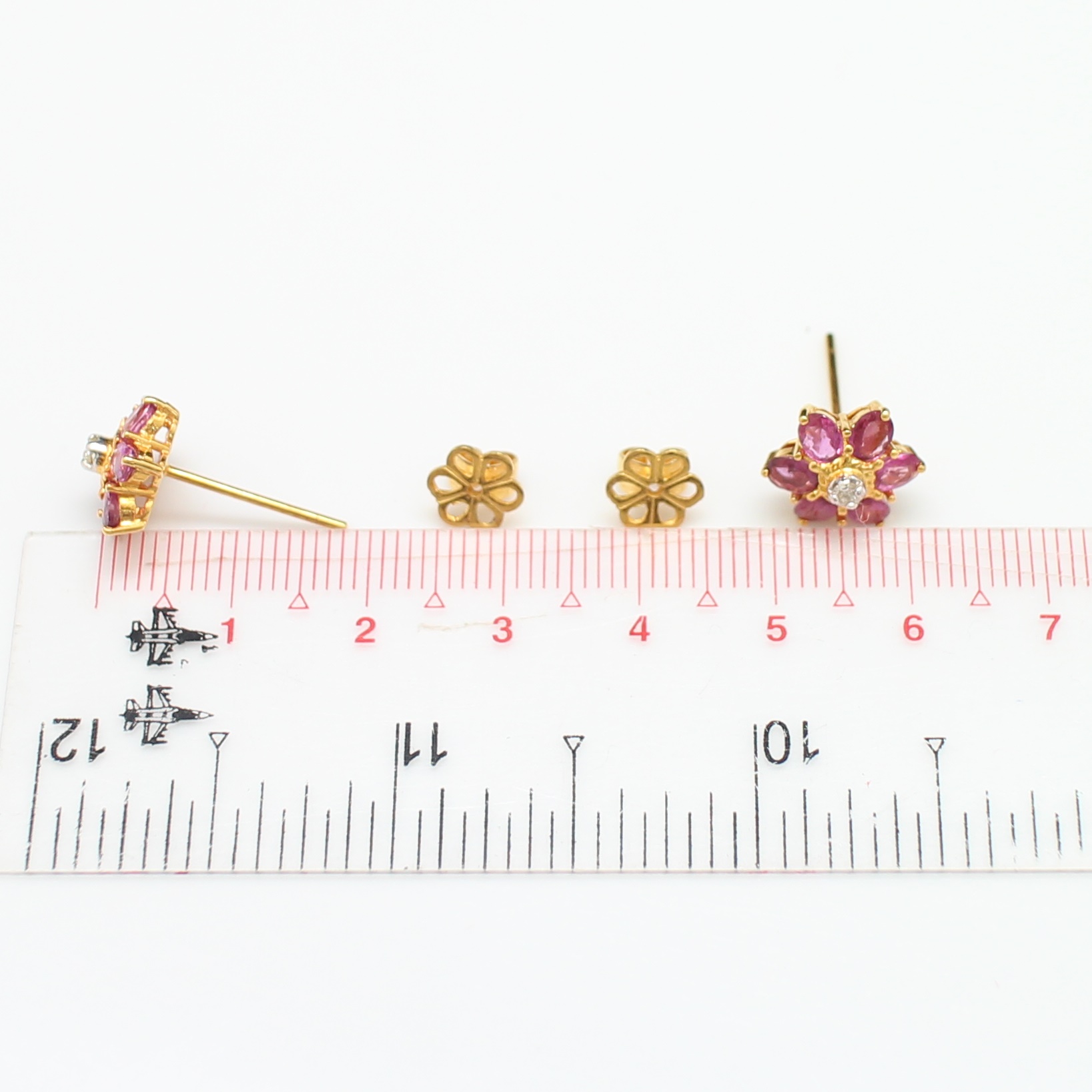 ER25145 ต่างหูทับทิมดอกไม้ ยอดเพชรแท้ ทองแท้ 90% นน.รวม 3.9 กรัม