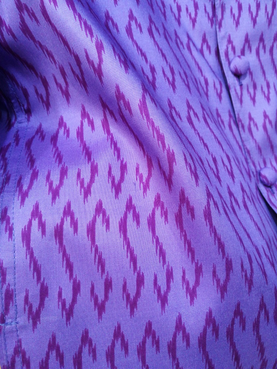 เสื้อซาฟารี คอปก ผ้าไหม พิมพ์ลาย เนื้อเรียบ ลายขอ ไซส์ L รอบอก 44 สีม่วง รหัส DS-NY-0109672