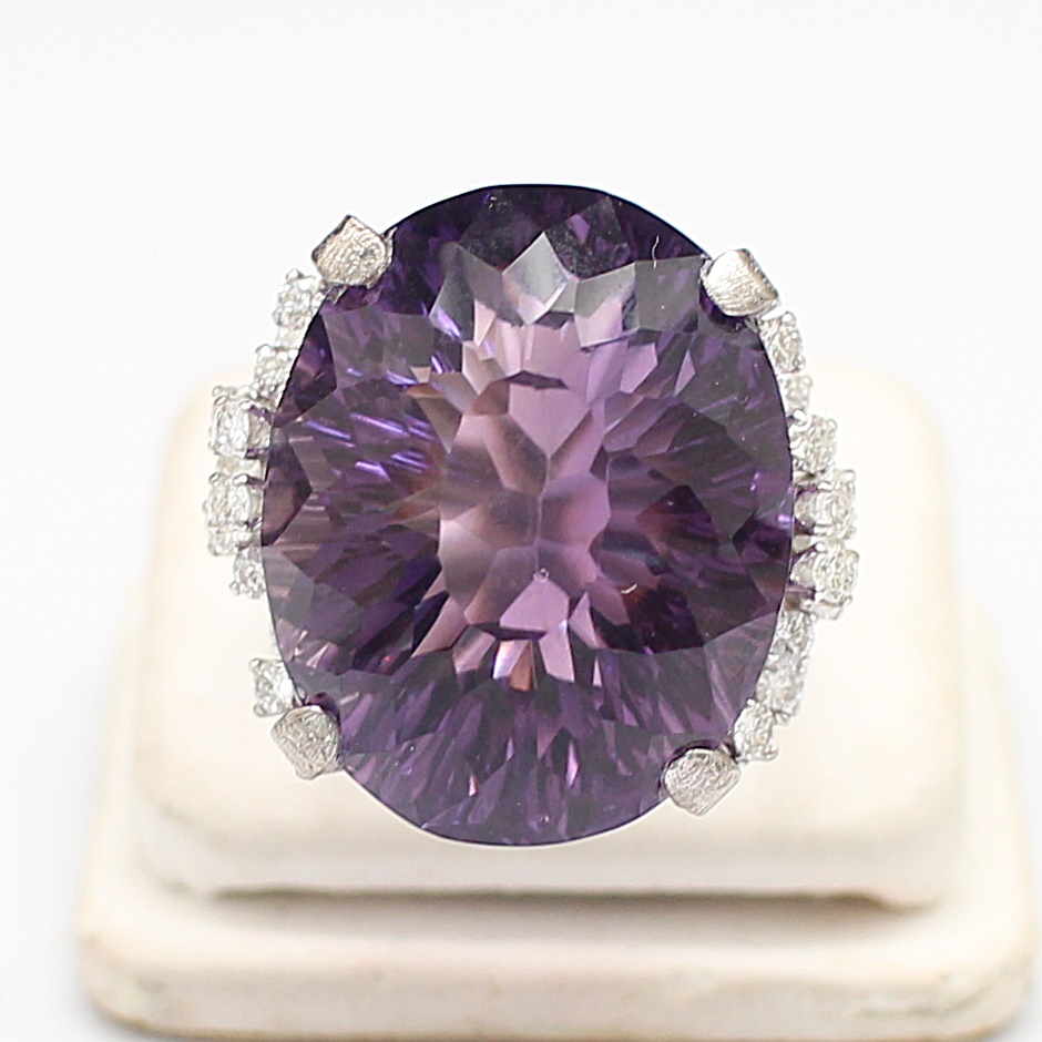 RG250130 แหวนอะเมสิส ฝังเพชรแท้ 0.90 กะรัต ทองแท้ 14k นน.รวม 26.9 กรัม ขนาดแหวน 53-54 อะเมทิส 59 กะรัต