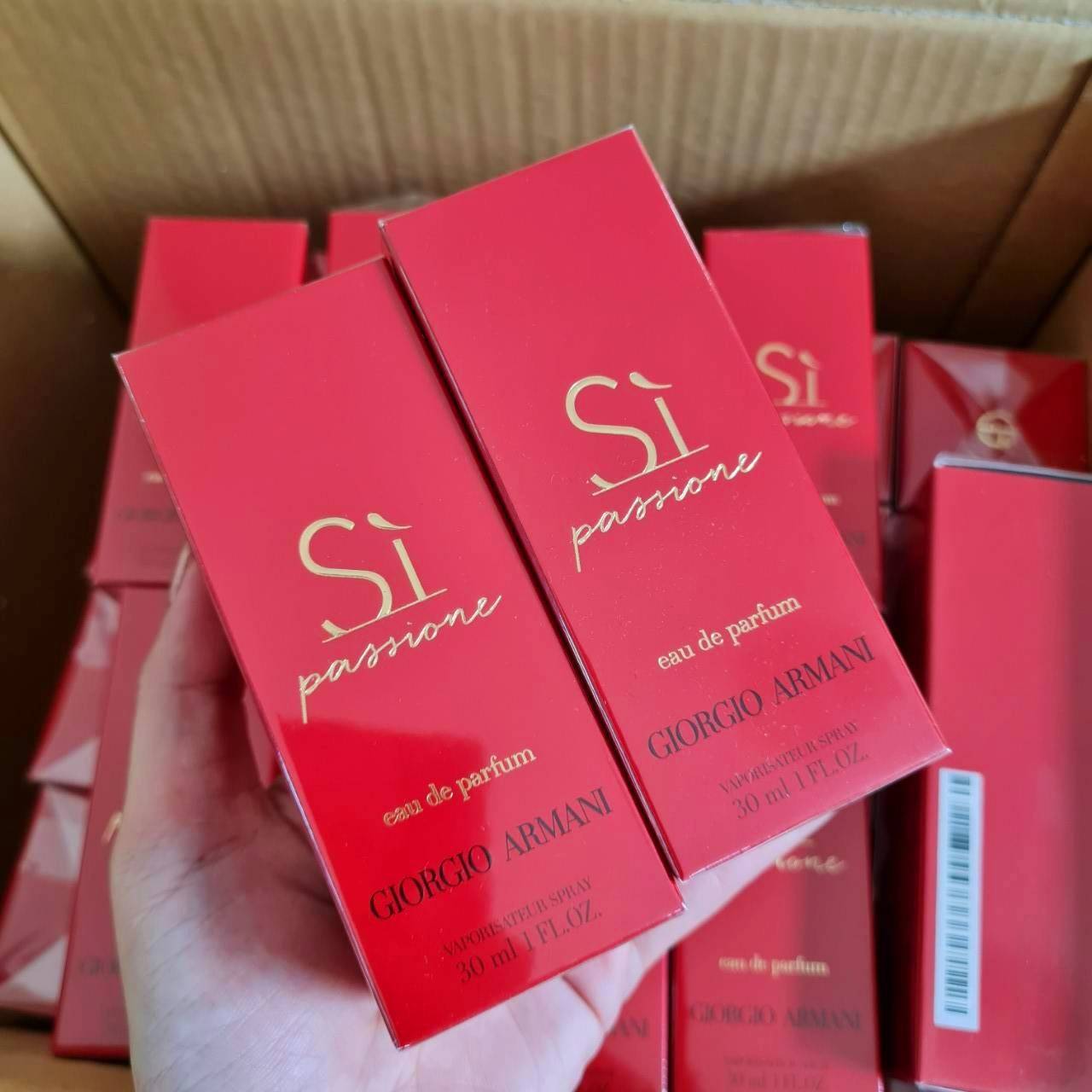 น้ำหอมแท้ Giorgio Armani Si Passione EDP 30ml กล่องซีล