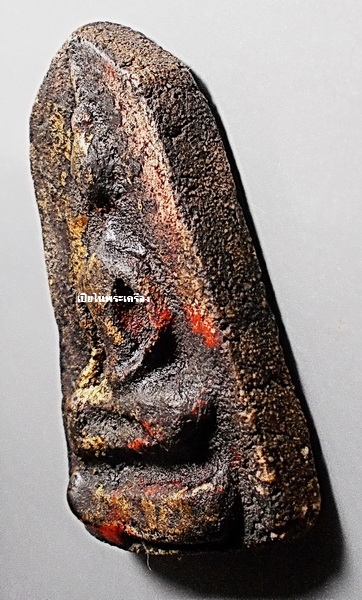 พระอู่ทอง กรุวัดสูง อยุธยา มีรักชาดทองเดิม