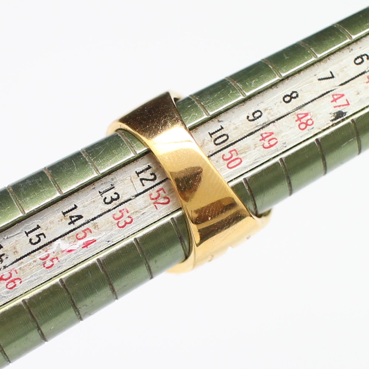 RG250208 แหวนพลอยหลากสีล้อมเพชร เพชรแท้ 0.81 กะรัต ทองแท้ 90% นน.รวม 11.1 กรัม ขนาดแหวน 51.5 พลอยสวยทุกเม็ด