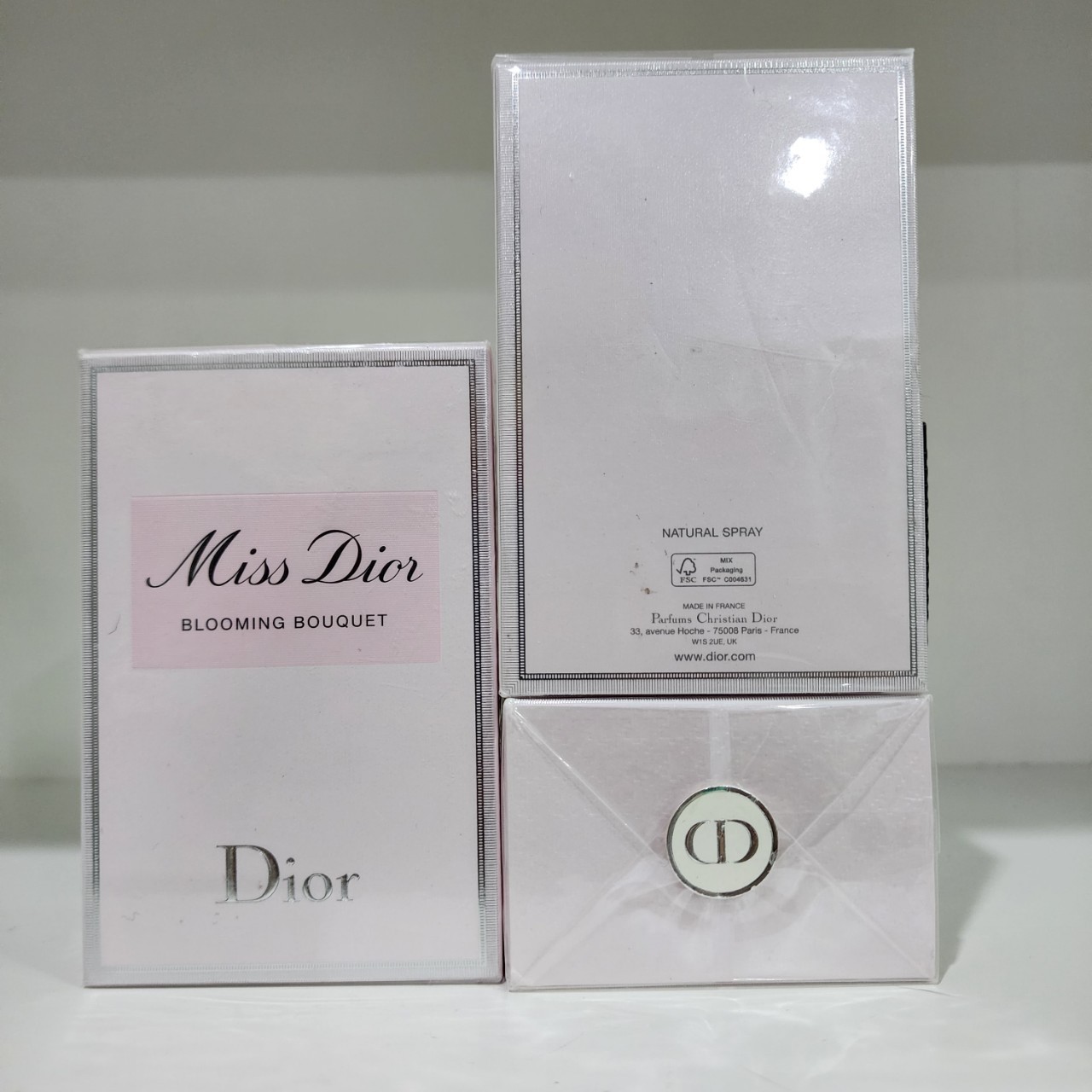 น้ำหอมแท้ Christian Dior Miss Dior Blooming Bouquet for Women EDT 100 ML. กล่องซีล โบว์เหล็กเริ่มหายากแล้ว รหัส 9L02 ผลิต 2019-11