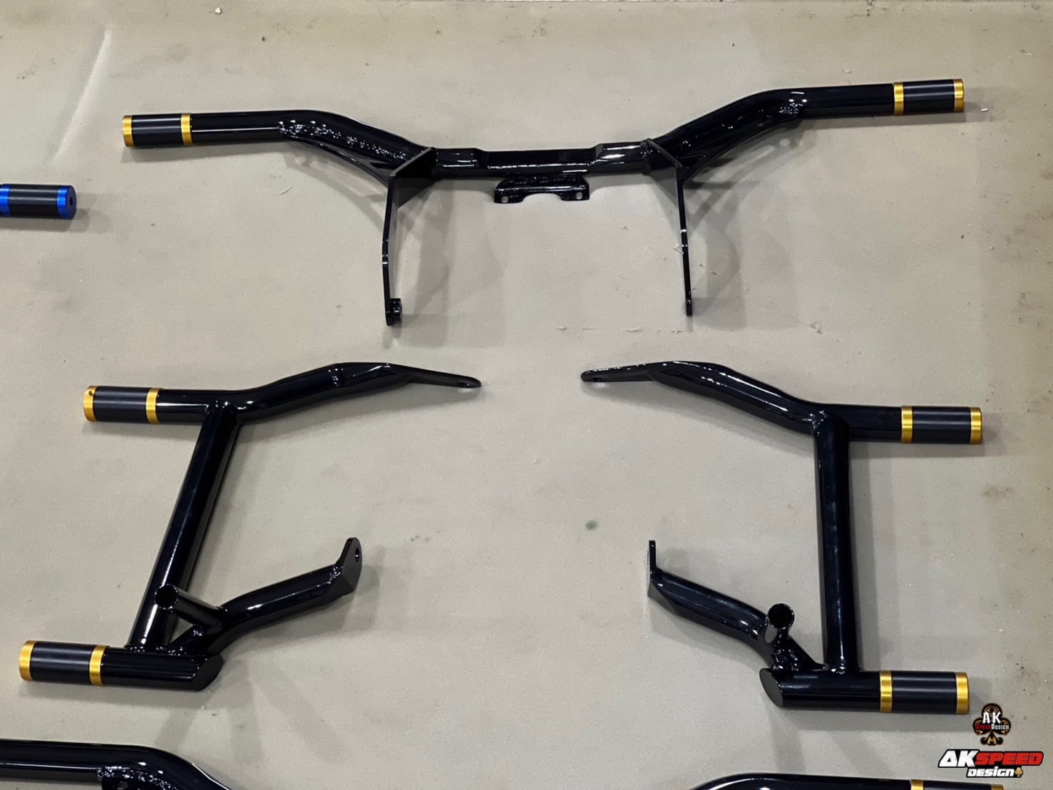 CRASH BAR / ENGINE GUARD