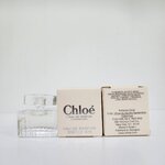 น้ำหอมจิ๋วมินิ Chloe Signature L'Eau de Parfum Lumineuse 5ml แบบแต้มมีกล่อง ( Mini Perfume น้ำหอมขนาดพกพา) น้ำหอมจิ๋วมินิ ขวดน่ารัก ตั้งโชว์ก็สวย พกพาก็สะดวก หัวแต้มตามจุดชีพจร