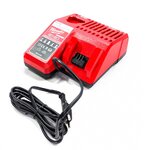 Milwaukee M12-18 FC แท่นชาร์จแบตเตอรี่ 12 - 18 โวลท์ แบบเร็ว มิลวอคกี้