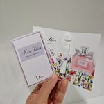น้ำหอมไวออลหลอดทดลอง Dior Miss Dior Eau de Parfum (2021) 1ml Spray Sample Vial แบบหลอดทดลอง น้ำหอมไวออลแบบหลอด