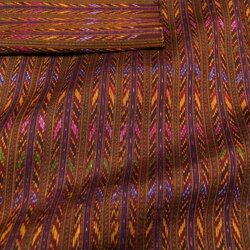 ซิ่น ผ้าไหมมัดหมี่ ลายโฮล ขนาด 1x2เมตร สีน้ำตาล รหัส R1A-057