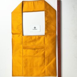 ย่ามผ้าไหม สำหรับพระสงฆ์ ไหมแท้ เนื้อยกดอกลูกแก้ว ขนาด 14x15นิ้ว สีราช รหัส NY-01246833