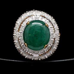 RG250066 แหวนมรกตล้อมเพชร 2 ชั้น เพชรแท้ 38 เม็ด 1.18 กะรัต มรกต 4 กะรัต ทองแท้ 90% นน.รวม 8.8 กรัม ขนาดแหวน 57 พลอยสวยเม็ดโต