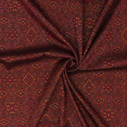 ซิ่น ผ้าไหมมัดหมี่ 3ตะกอ ตีเกลียว งานชั้นครู ขนาด1x2เมตร ลายดอกมะเขือ พื้นสีแดงเม็ดมะขาม รหัส R2Q-ME-66-08196701