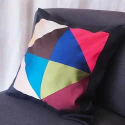 หมอนผ้าไหมพิมพ์ลาย ถอดปลอกได้ ขนาด 40x40ซม.คละสี รหัส GL-G-CT-102921