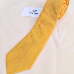 เนคไทผ้าไหมยกดอก ขนาดกว้าง 3.0นิ้ว สีเหลืองทอง รหัส NC-NY-030768131