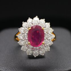 RG250124 แหวนทับทิมพม่าล้อมเพชร เพชรแท้ 12 เม็ด 0.24 กะรัต ทองแท้ 18k นน.รวม 3.2 กรัม ขนาดแหวน 53 มีใบเซอร์