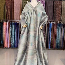 ผ้าไหมลายพิเศษ มัดหมี่เนื้อหนา ไหมแท้ สีเทาอมเขียว เลือกตามขนาด รหัส MMFZ-116-071068