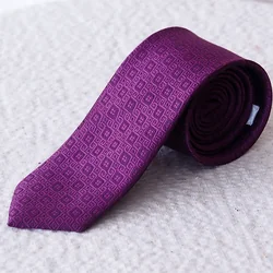 เนคไทผ้าไหมยกดอก ขนาดกว้าง 2.5นิ้ว สีม่วง รหัส NC-CT-102859