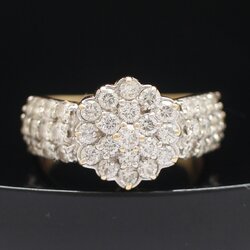 RG250459 แหวนเพชรกระจุก เพชรแท้ 7 เม็ด 0.21 กะรัต และ 36 เม็ด 1.08 กะรัต เพชรรวม 1.29 กะรัต ทองแท้ 18k นน.รวม 4.7 กรัม ขนาดแหวน 56