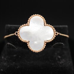 BL25012 สร้อยข้อมือดอกไม้เปลือกมุก กรอบทองแท้ 18k สายสร้อย Pinkgold 9k นน.รวม 6 กรัม ยาว 16-17 ซม.