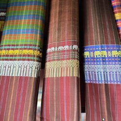 ผ้าขาวม้า ผ้าไหม ไหมแท้ ลายพื้นเมือง ขิดลายช้าง รหัส R4E-001