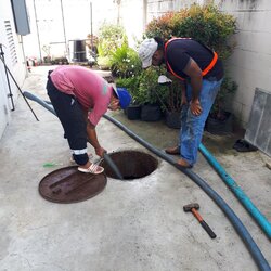 ดูดส้วม สูบส้วม บริการดูดส้วม บริการสูบส้วม รับสูบส้วม รับดูดส้วม 0641644446 ช่างโอ เขตคลองสาน