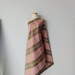 โสร่งจกดาว ผ้าไหมแท้ ขนาด 1x2เมตร สีน้ำตาล สีชมพู รหัส R1B-119-0421683