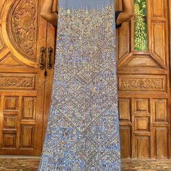 ผ้าคลุมไหล่ ไหมแพรวา ขนาด 48x 234ซม. สีฟ้าเทา รหัส Z-PT-1113683