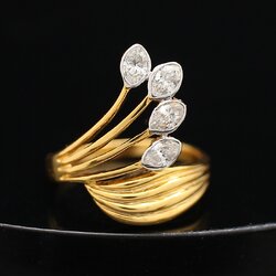 RG250105 แหวนเพชรดีไซน์ เพชรแท้ 4 เม็ด 0.54 กะรัต ทองแท้ 90% นน.รวม 4.7 กรัม ขนาดแหวน 52 เพชรขาว